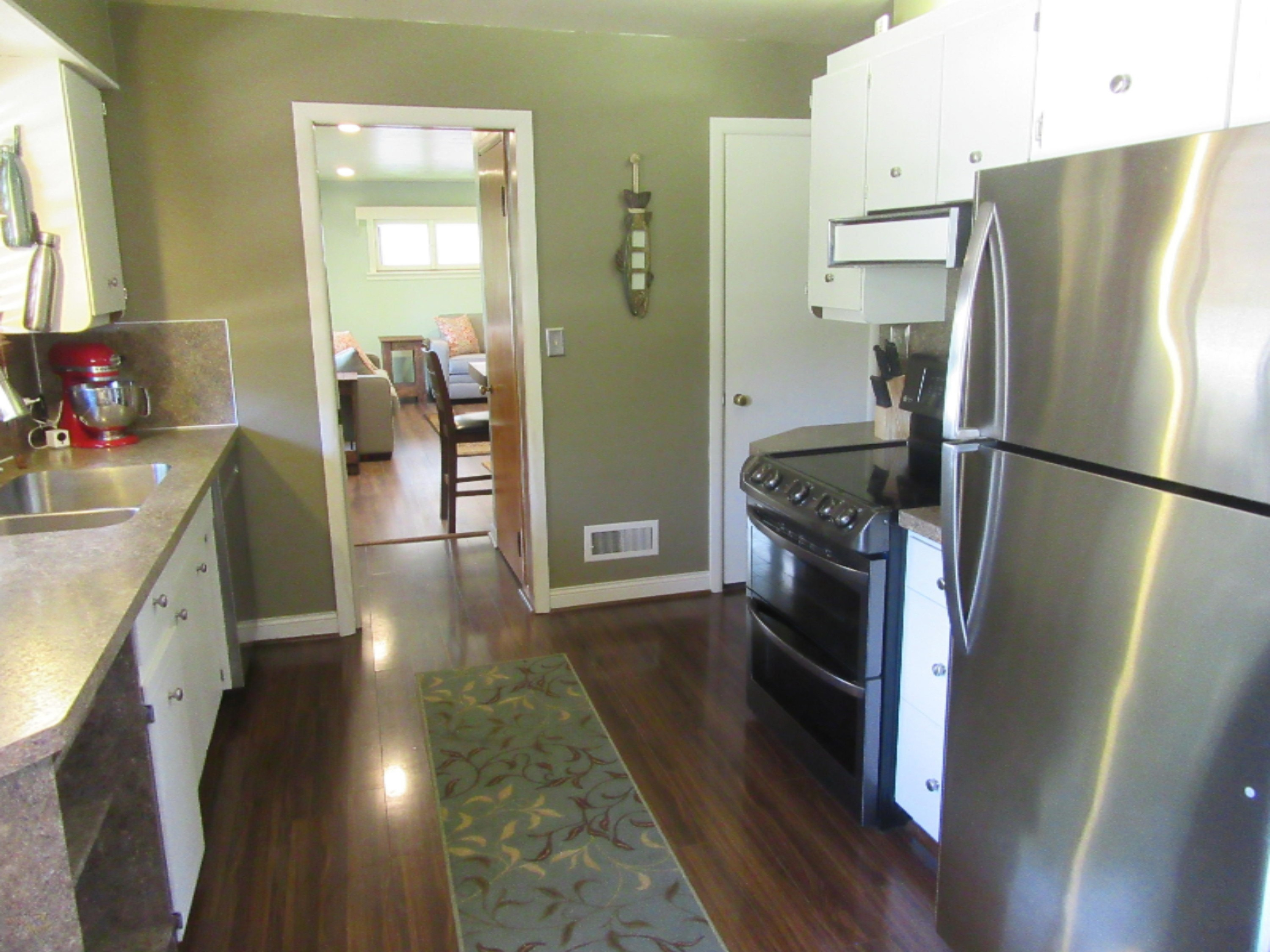 1451 Hendrick Road Muskegon, MI 49441 - Photo 10 of 26 IMG_1502