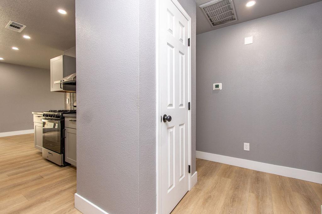 5112 Clark Street Keyes, CA 95328 - Photo 6 of 29