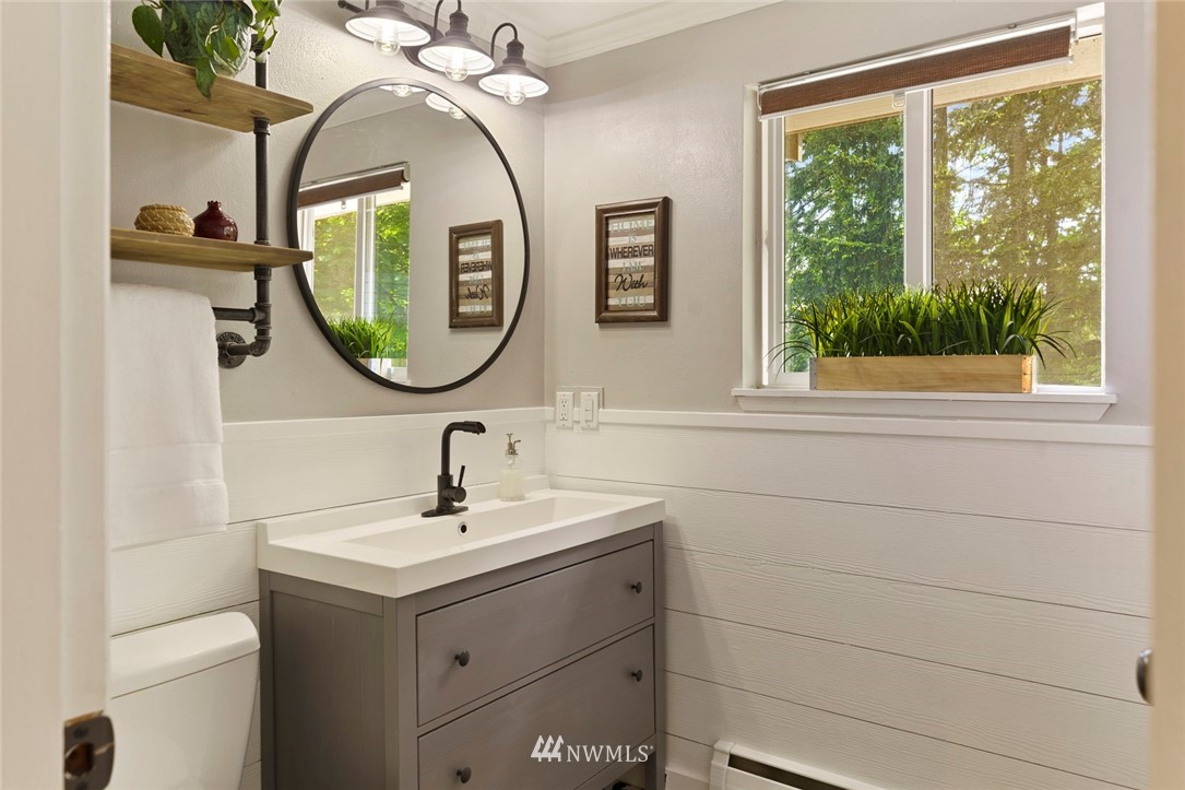 19635 Southeast 150th Street Renton, WA 98059 - Photo 6 of 31 Gallery Image 6
