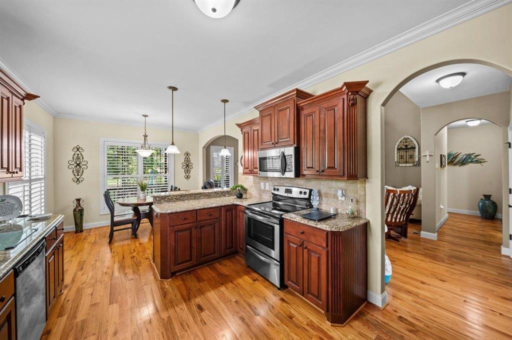 613 Belle Terre Court Inman, SC 29349 - Photo 8 of 38