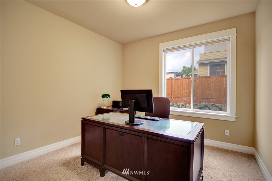 1214 North 26th Street Renton, WA 98056 - Photo 14 of 25