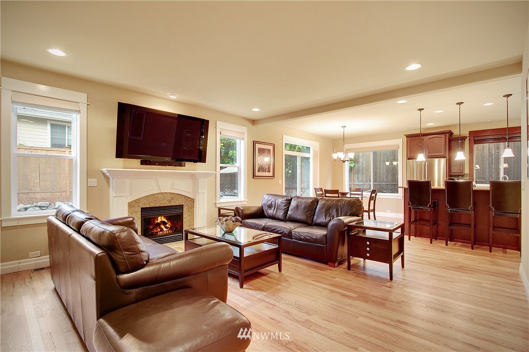 1214 North 26th Street Renton, WA 98056 - Photo 4 of 25