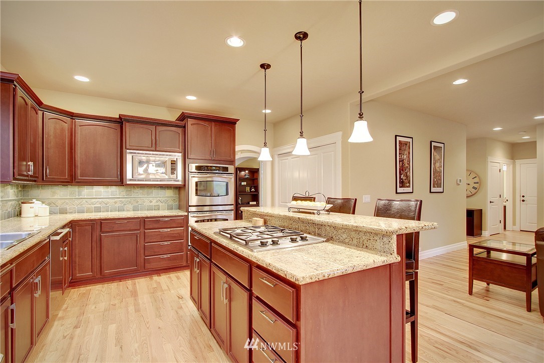 1214 North 26th Street Renton, WA 98056 - Photo 9 of 25