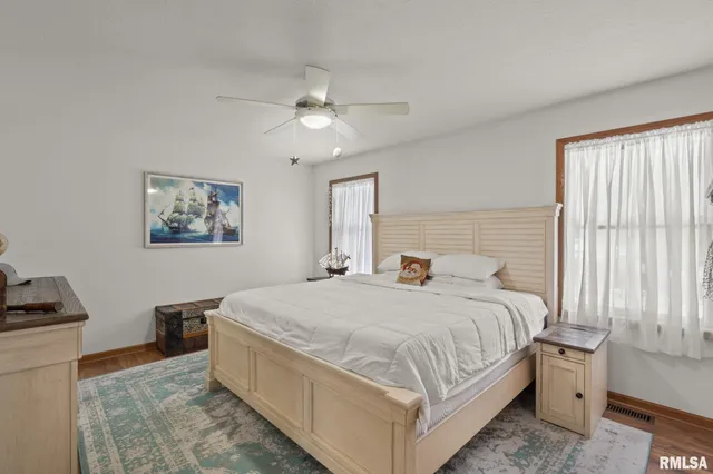 $320,999 | 973 17th Avenue, Silvis, IL 61282