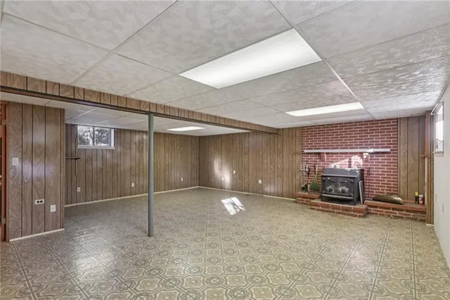 a view of a livingroom with a fireplace
