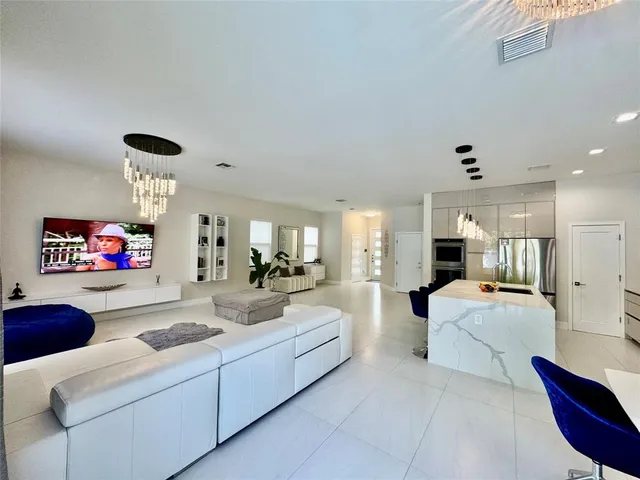 $7,500 | 4915 Whispering Way, Fort Lauderdale, FL 33312