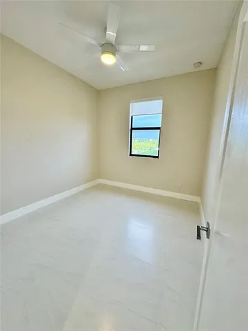 $7,500 | 4915 Whispering Way, Fort Lauderdale, FL 33312