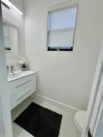 $7,500 | 4915 Whispering Way, Fort Lauderdale, FL 33312