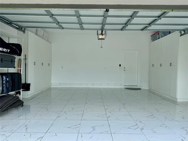 $7,500 | 4915 Whispering Way, Fort Lauderdale, FL 33312