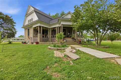 $164,900 | 201 Main Street, Laddonia, MO 63352