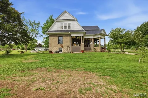 $164,900 | 201 Main Street, Laddonia, MO 63352