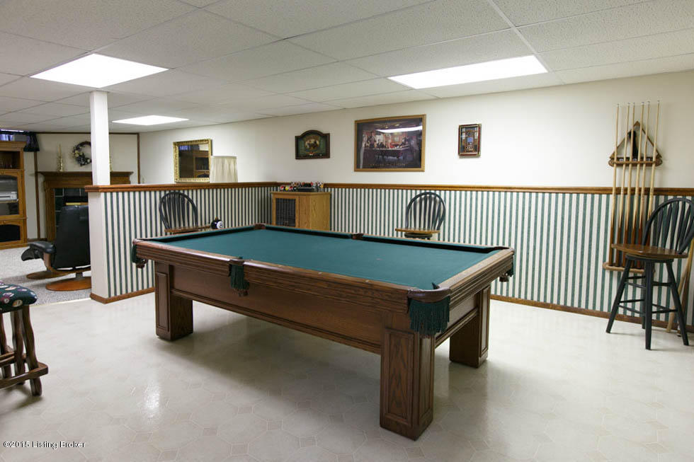 6715 Grandfield Road Louisville, KY 40258 - Photo 33 of 44 668A7482