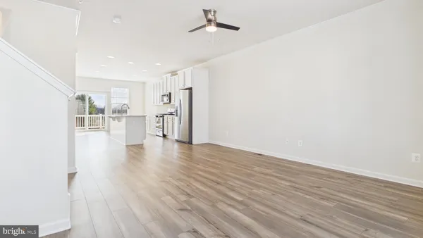 $2,700 | 23 Chester Court, Middletown, MD 21769