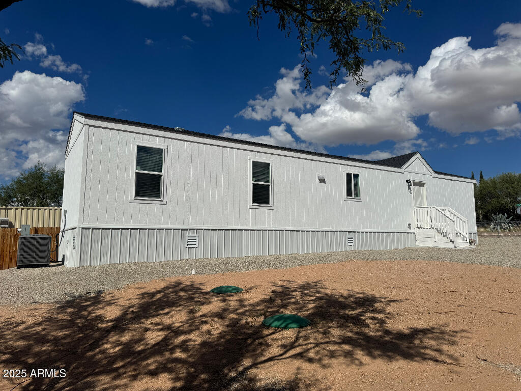 384 North Warren Road Benson, AZ 85602 - Photo 1 of 31 00