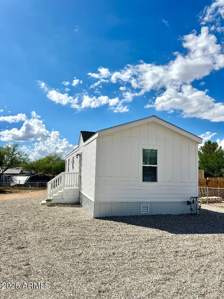 384 North Warren Road Benson, AZ 85602 - Photo 4 of 31 03