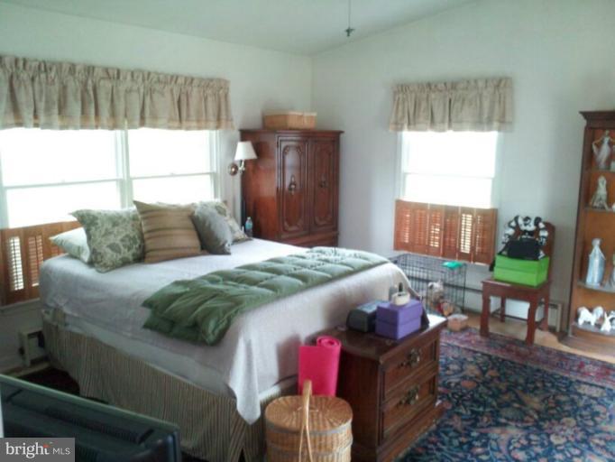1302 Mayo Road Edgewater, MD 21037 - Photo 3 of 21 Bedroom (Master)