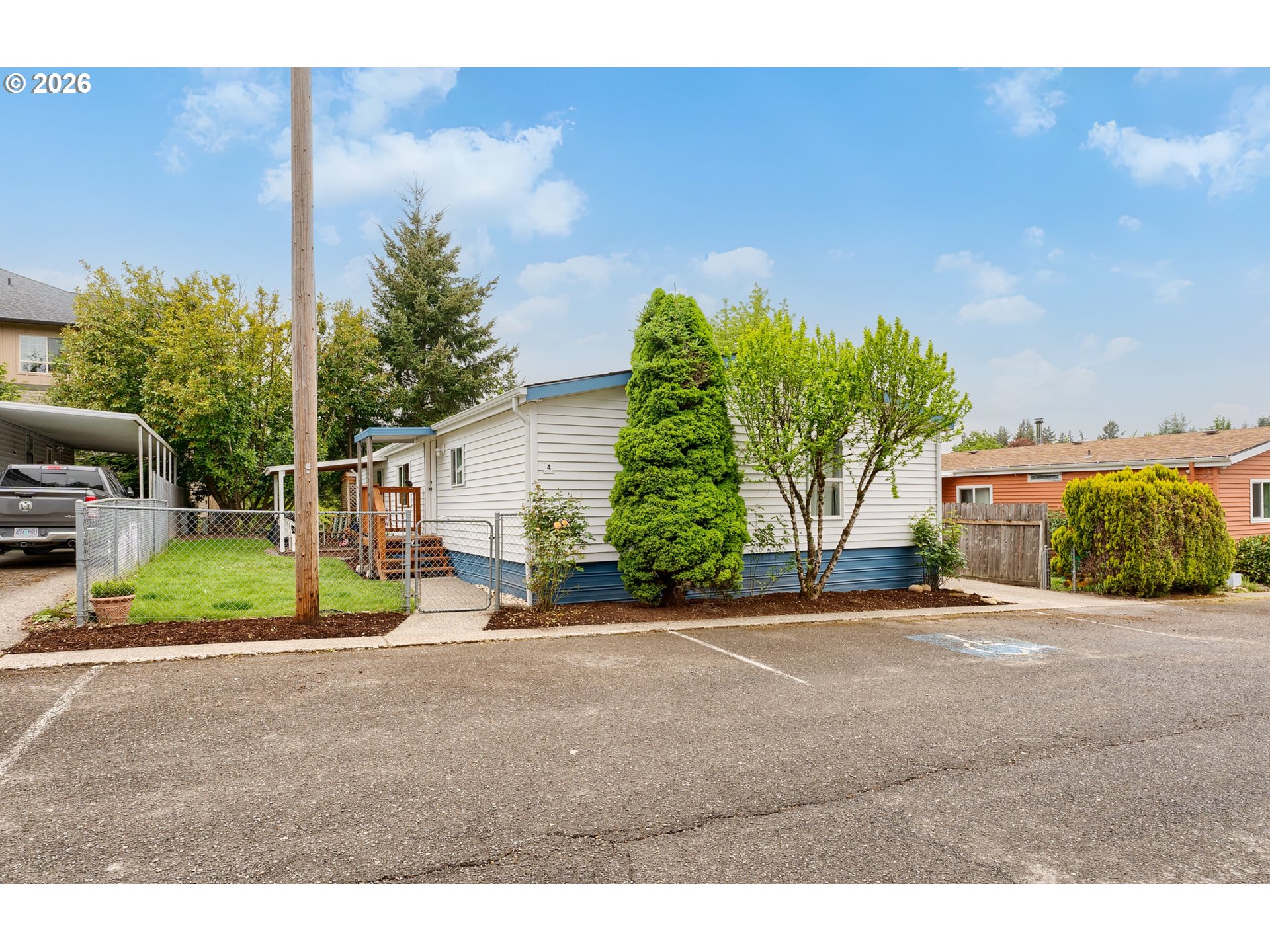 13115 Southeast Foster Road, Unit 4 Portland, OR 97236 - Photo 1 of 25