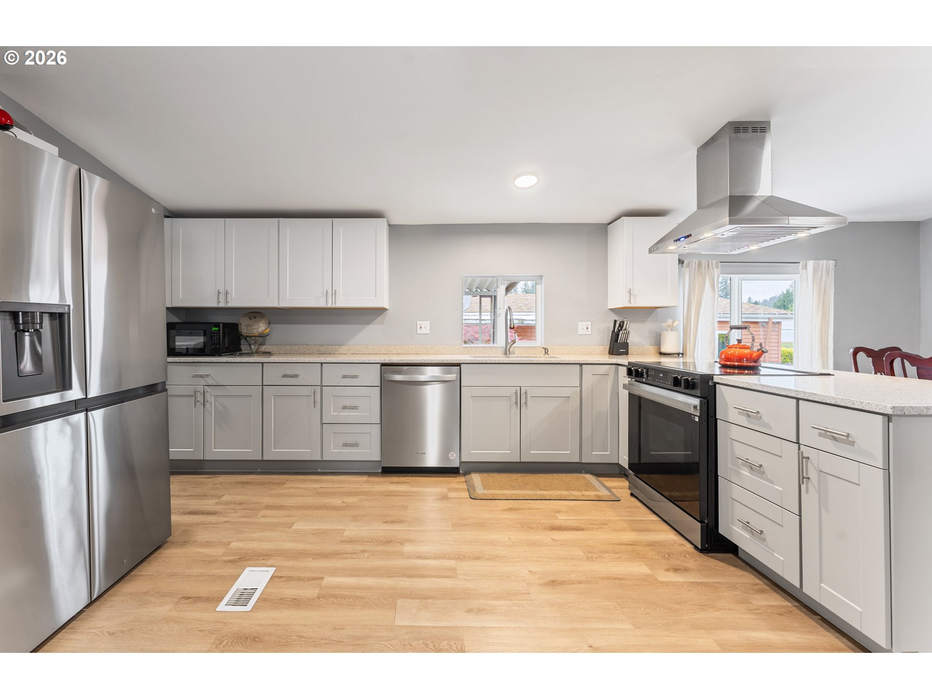 13115 Southeast Foster Road, Unit 4 Portland, OR 97236 - Photo 10 of 25