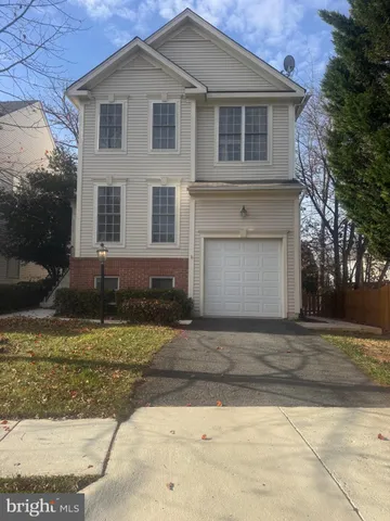 $689,000 | 8800 Fenimore Place, Bristow, VA 20136