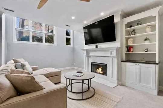 $1,024,500 | 2619 North Seminary Avenue, Unit 1, Chicago, IL 60614