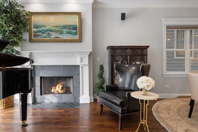 $1,024,500 | 2619 North Seminary Avenue, Unit 1, Chicago, IL 60614