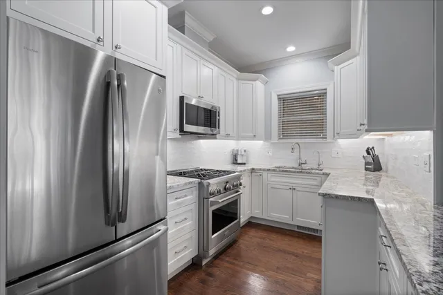 $1,024,500 | 2619 North Seminary Avenue, Unit 1, Chicago, IL 60614