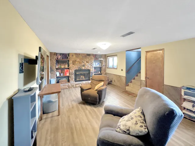 $200,000 | 741 Greenwood Avenue, Tracy, MN 56175