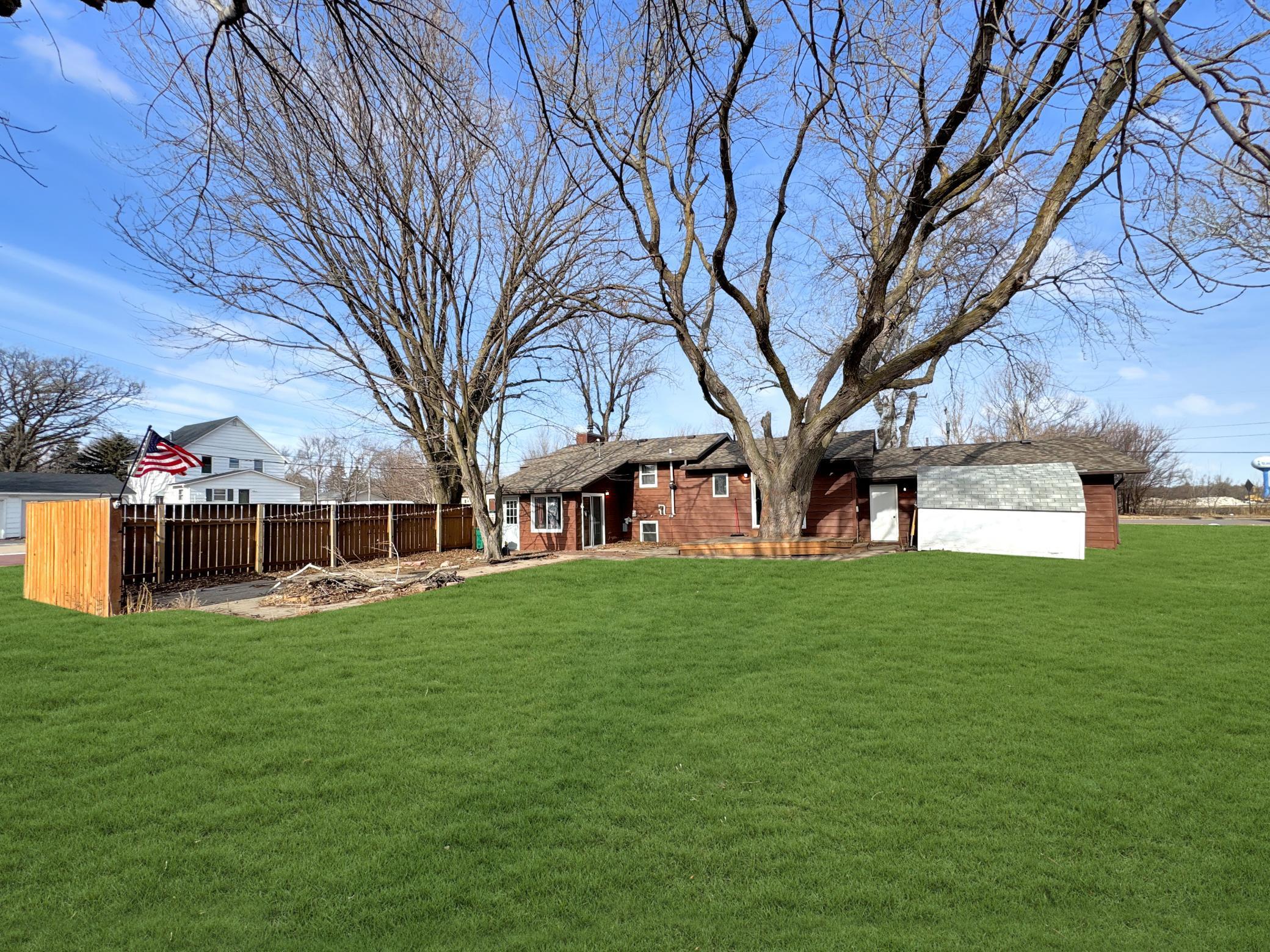 741 Greenwood Avenue Tracy, MN 56175 - Photo 16 of 17