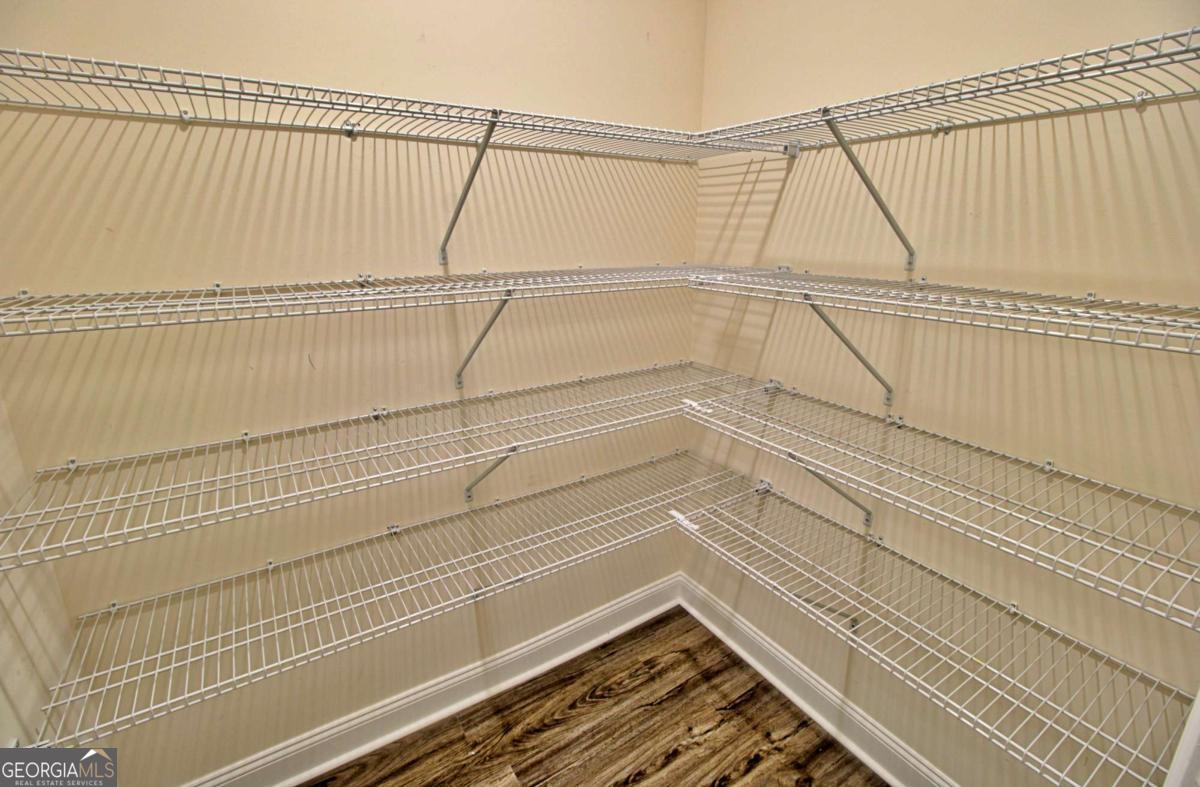 455 Bluff Road Jesup, GA 31545 - Photo 10 of 22 a view of a closet