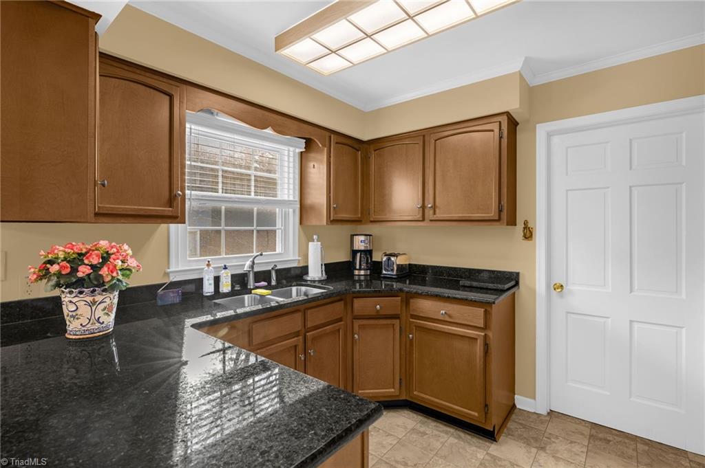 1603 Red Forest Road Greensboro, NC 27410 - Photo 13 of 29 Gallery Image 13