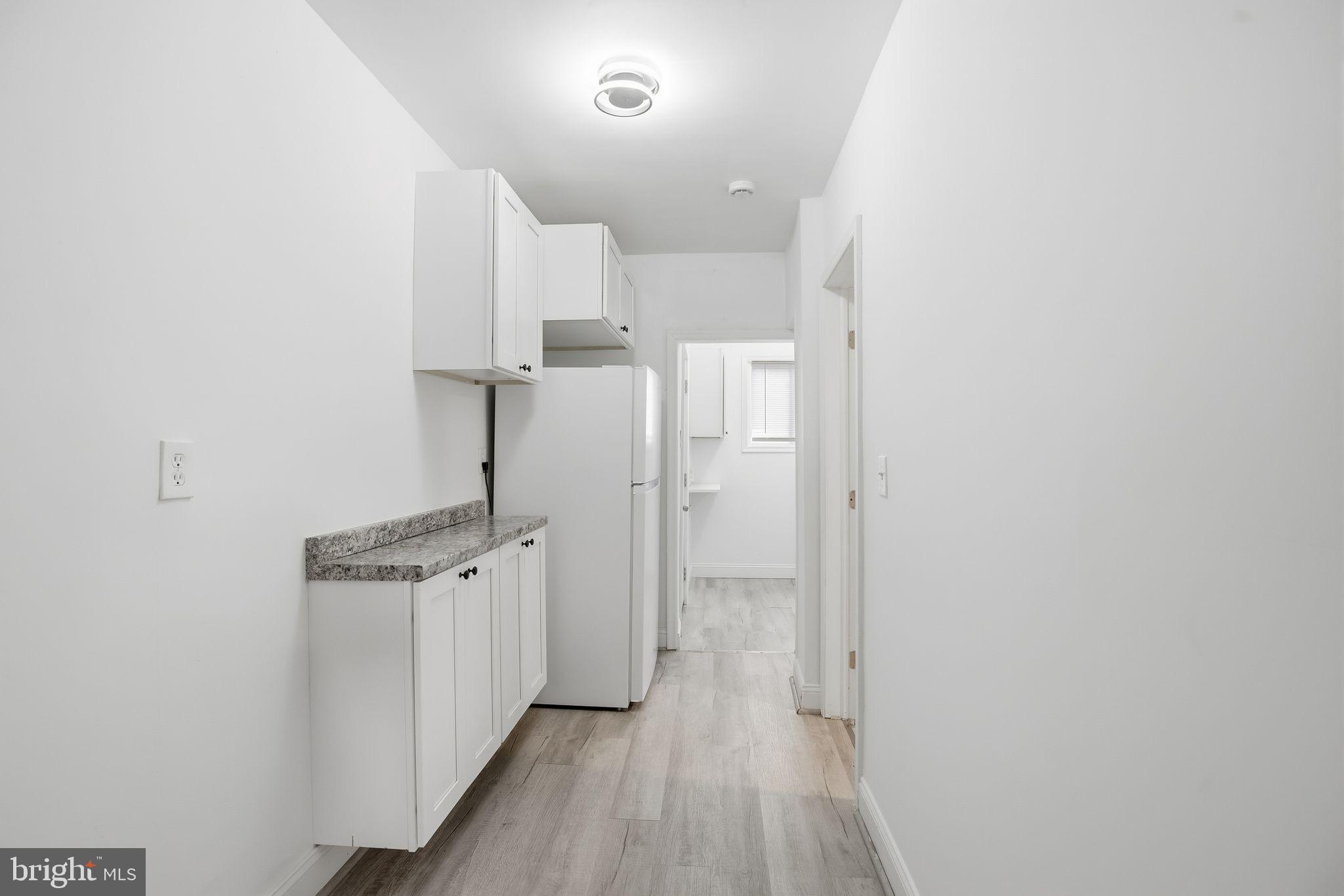 3330 Ravenwood Avenue Baltimore, MD 21213 - Photo 11 of 31