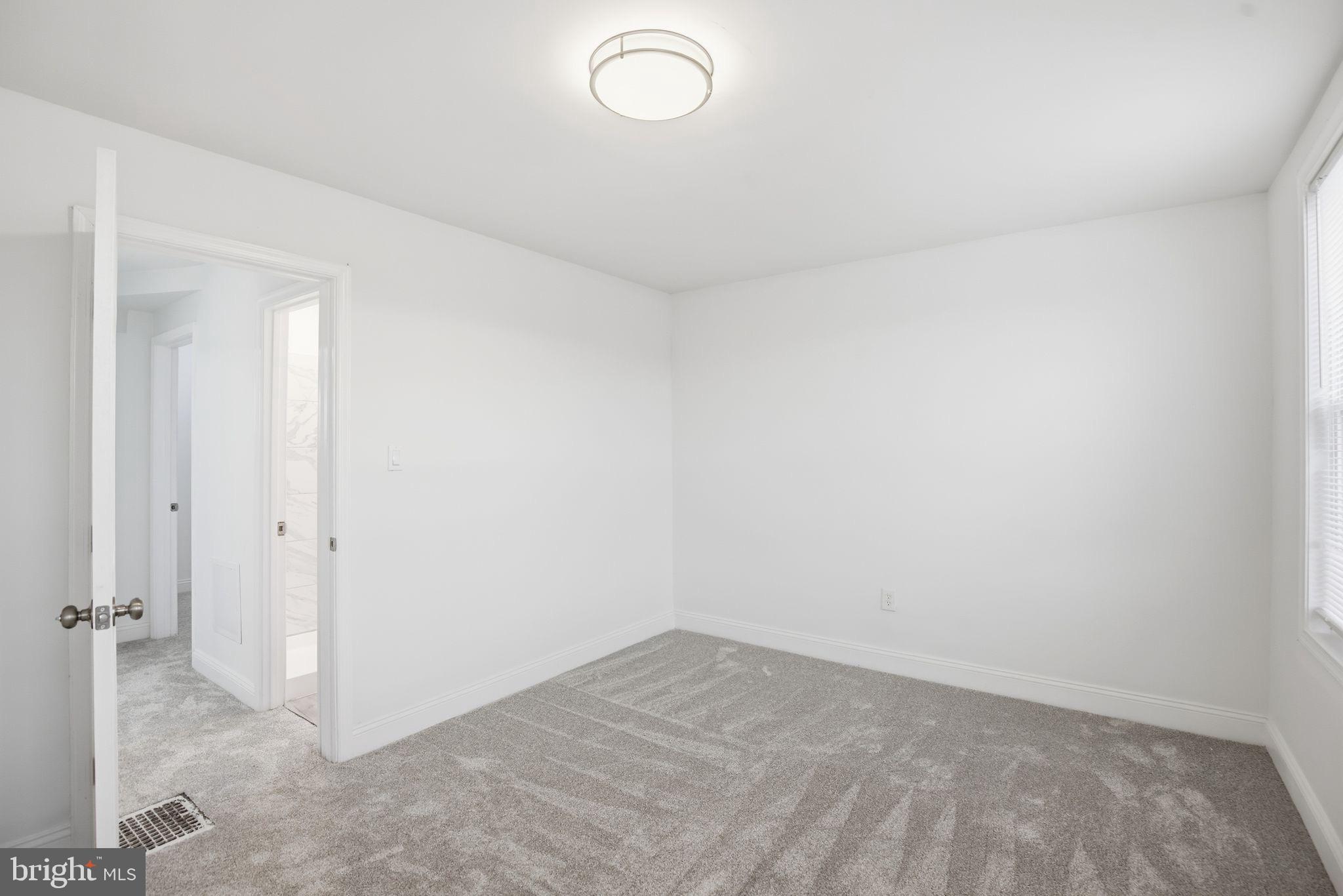 3330 Ravenwood Avenue Baltimore, MD 21213 - Photo 22 of 31 Primary Bedroom