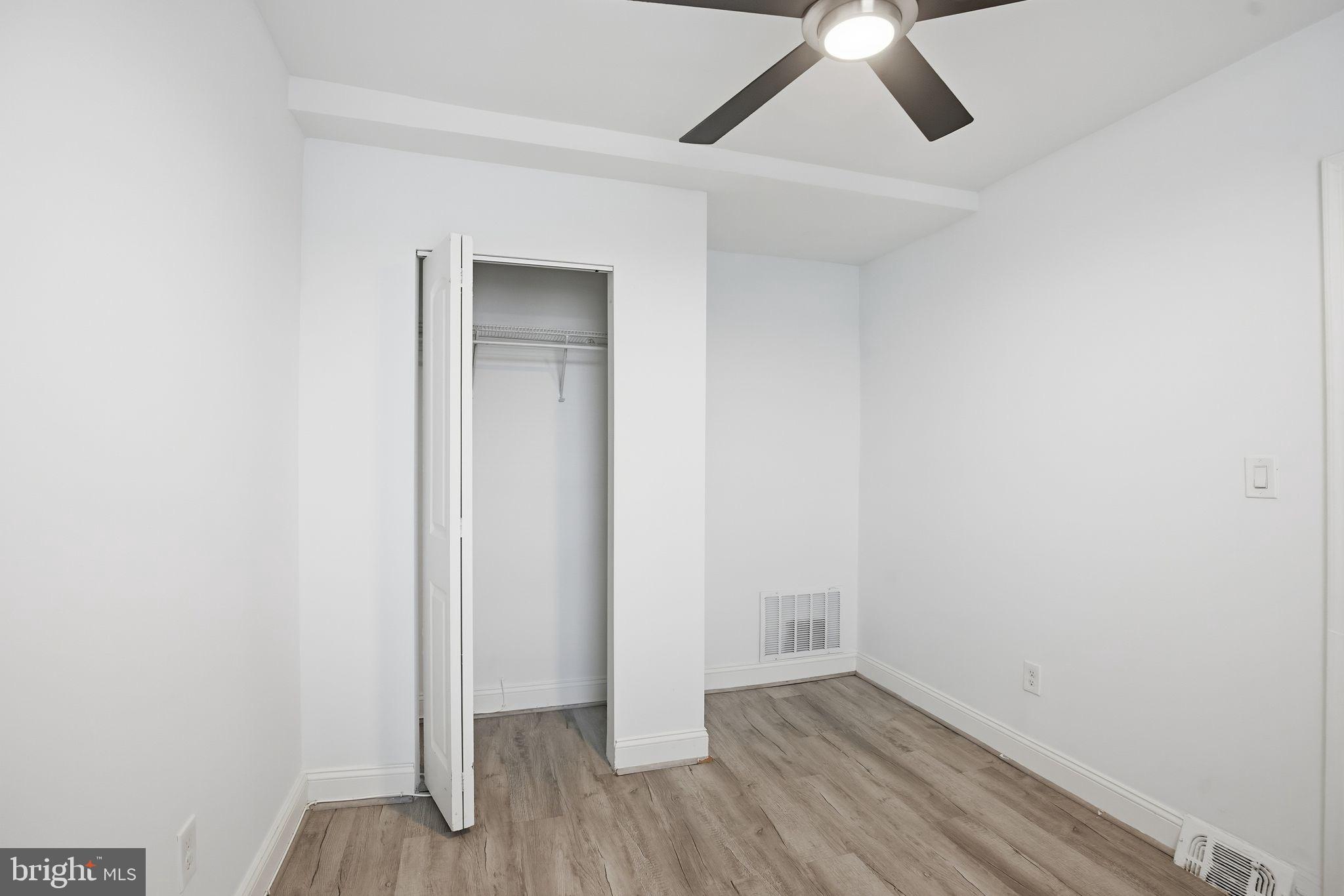 3330 Ravenwood Avenue Baltimore, MD 21213 - Photo 9 of 31