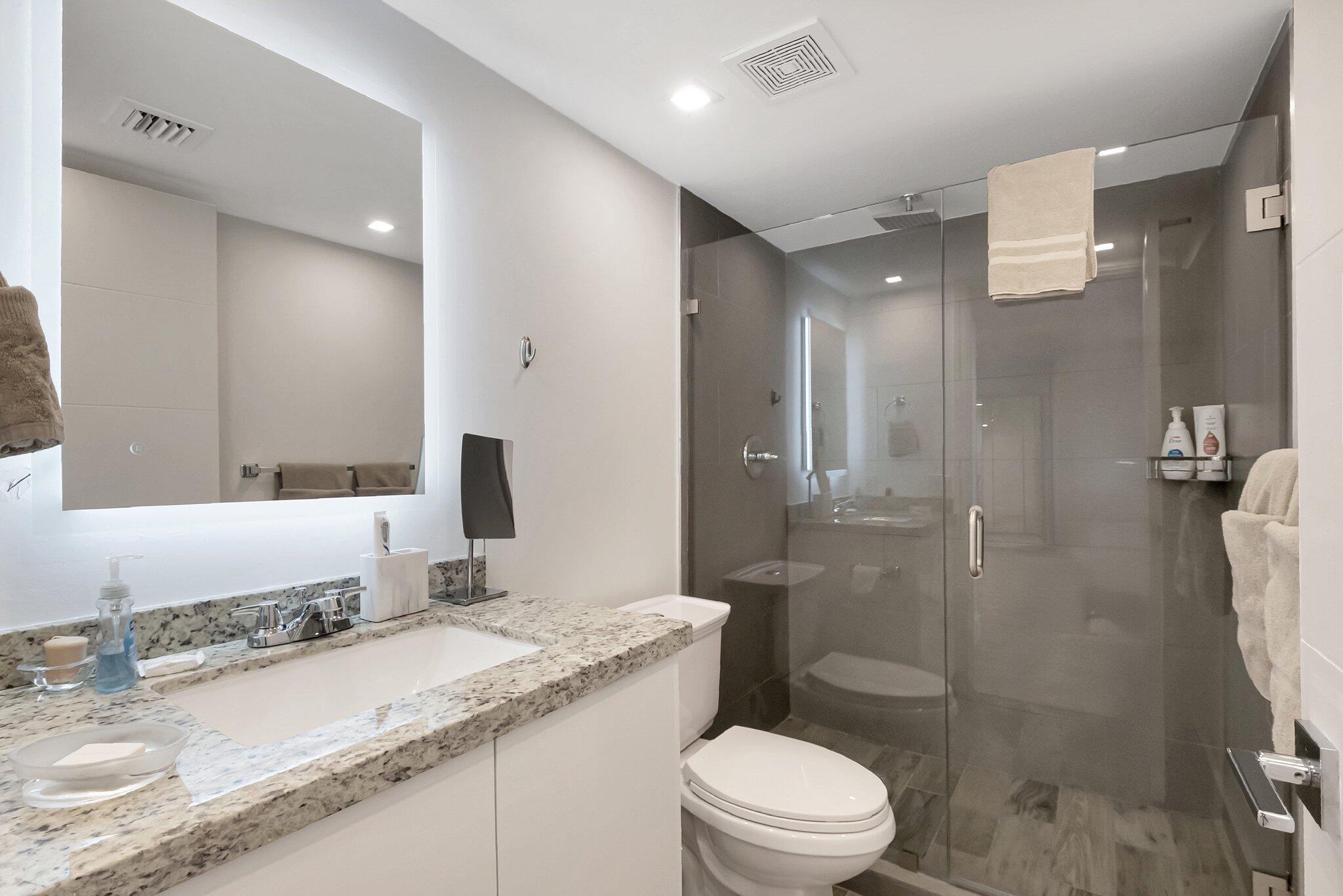 7835 Lakeside Boulevard, Unit 986 Boca Raton, FL 33434 - Photo 15 of 69 26-web-or-mls-DSC_1099