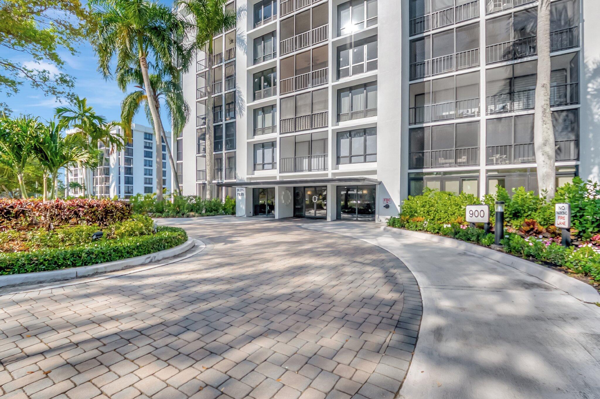 7835 Lakeside Boulevard, Unit 986 Boca Raton, FL 33434 - Photo 25 of 69 3-web-or-mls-DSC_0984
