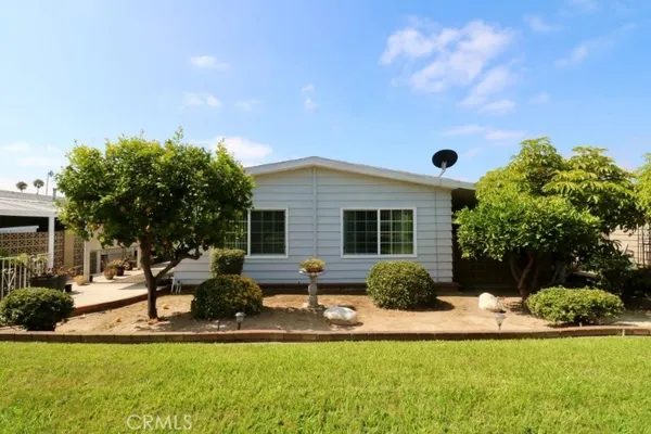 $290,000 | 14039 Lake Glen Drive, Unit 67, La Mirada, CA 90638