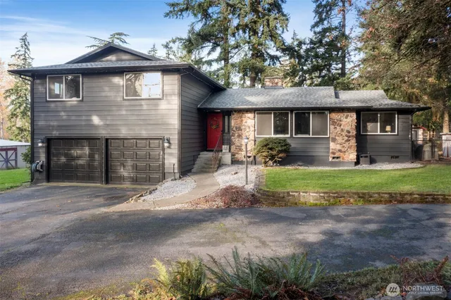 $815,000 | 1325 304th Street East, Roy, WA 98580