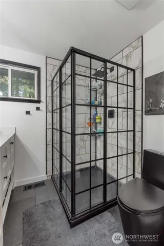 $815,000 | 1325 304th Street East, Roy, WA 98580