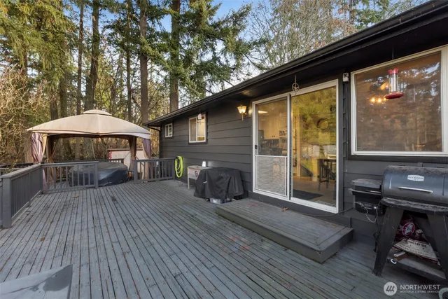 $815,000 | 1325 304th Street East, Roy, WA 98580