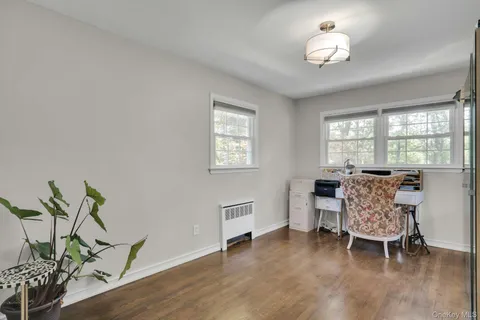 $949,000 | 169 Dix Hills Road, Dix Hills, NY 11746