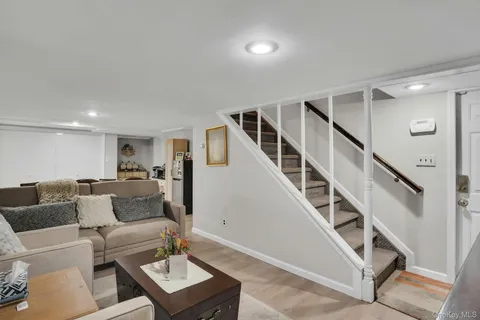 $949,000 | 169 Dix Hills Road, Dix Hills, NY 11746