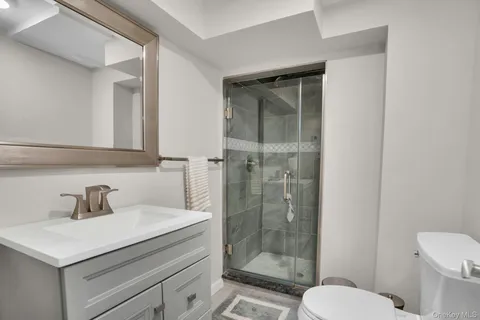 $949,000 | 169 Dix Hills Road, Dix Hills, NY 11746