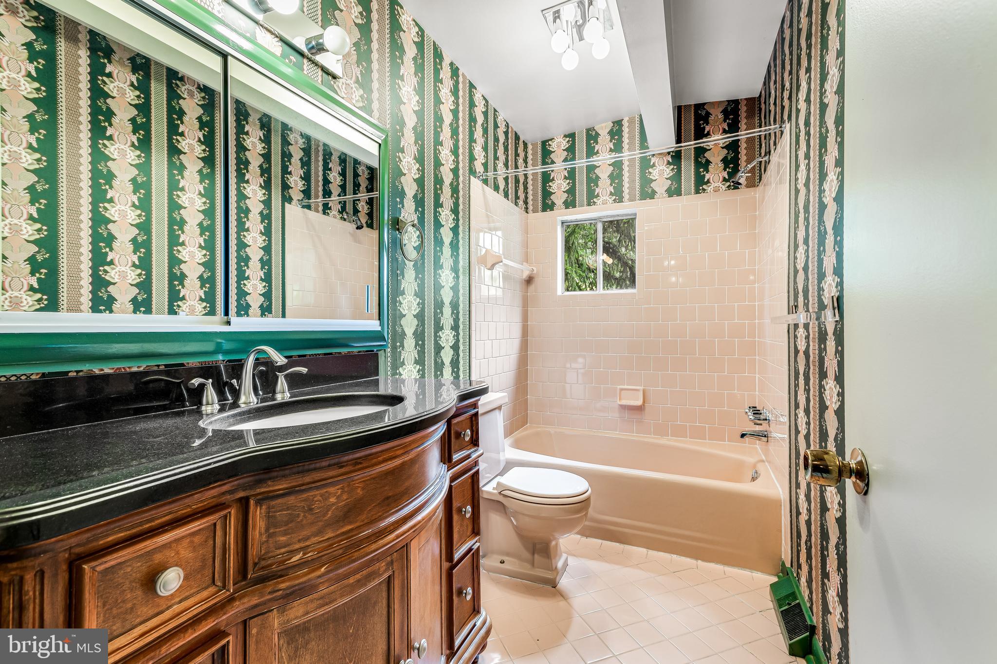 3207 Midfield Road Pikesville, MD 21208 - Photo 23 of 46 Hall bath