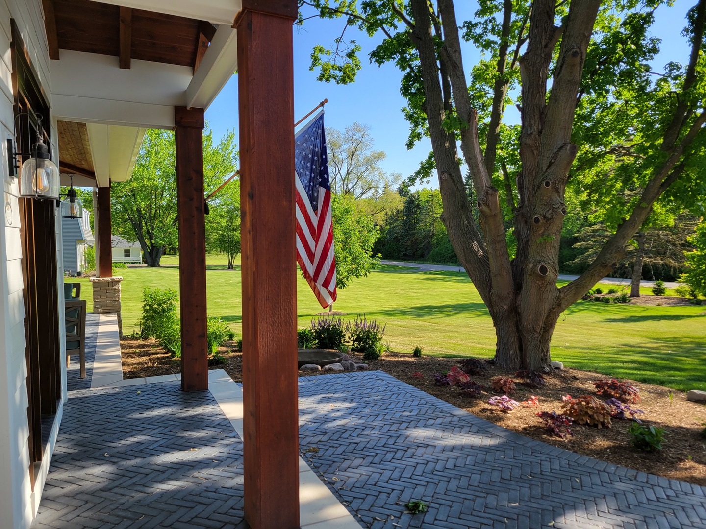 2238 Hanlon Road Libertyville, IL 60048 - Photo 62 of 72 a view of swimming pool with a yard