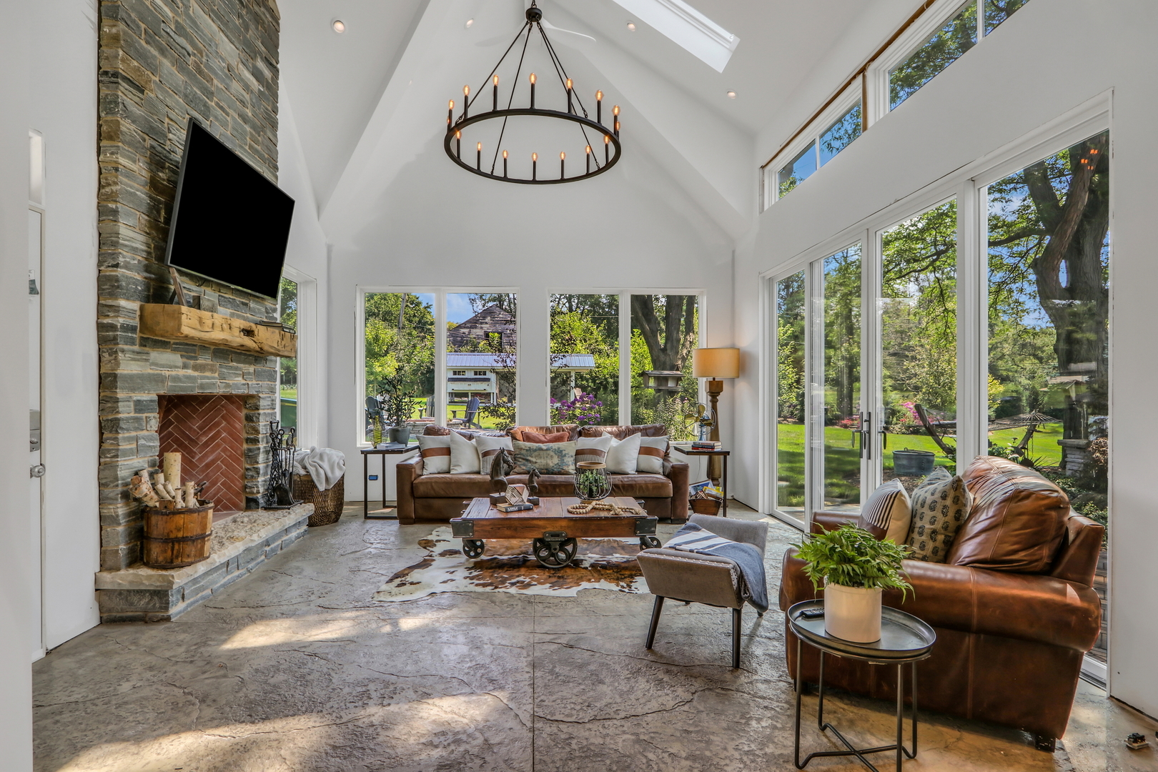 2238 Hanlon Road Libertyville, IL 60048 - Photo 10 of 72