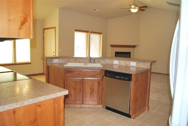 7702 Milton Spokane, WA 99208 - Photo 5 of 9 Gallery Image 5