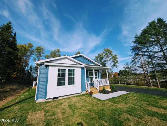 $160,000 | 10 Colden Place, Newcomb, NY 12852