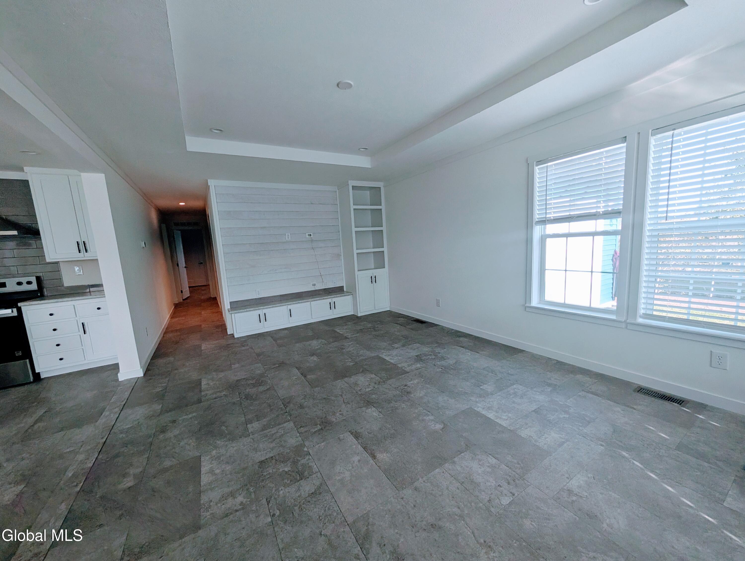 10 Colden Place Newcomb, NY 12852 - Photo 4 of 17 1000004449