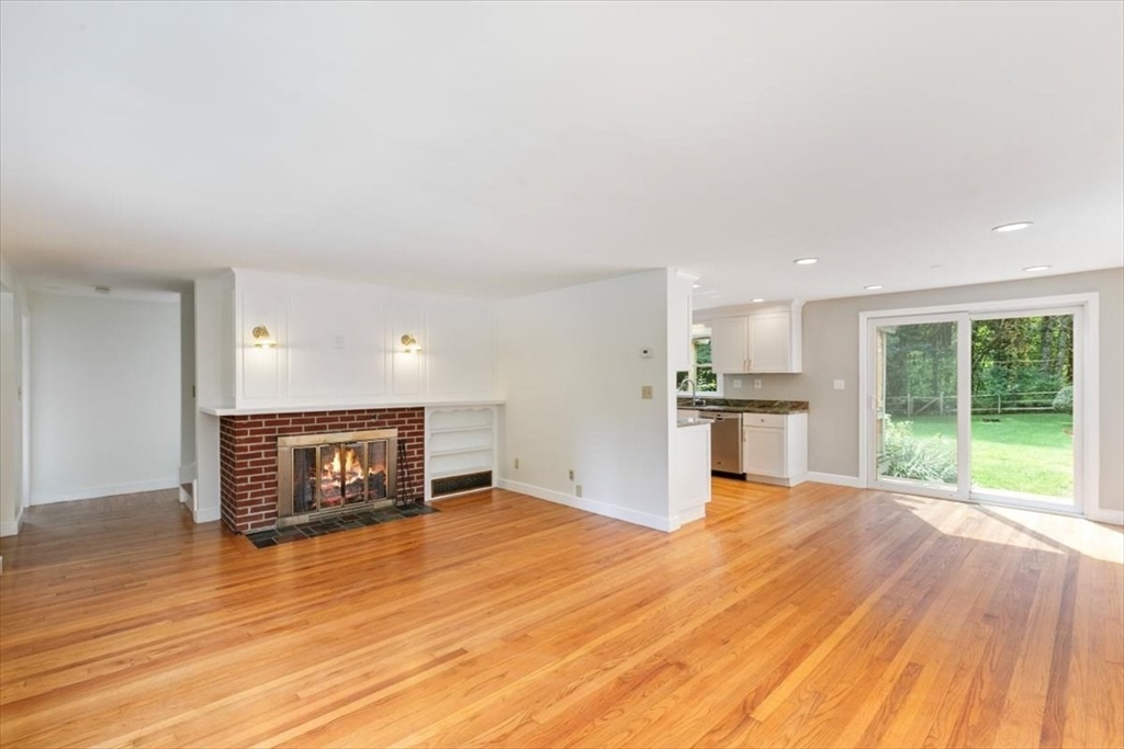 198 Jenkins Road Andover, MA 01810 - Photo 12 of 35 Gallery Image 12