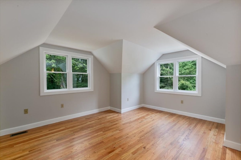 198 Jenkins Road Andover, MA 01810 - Photo 29 of 35 Gallery Image 29